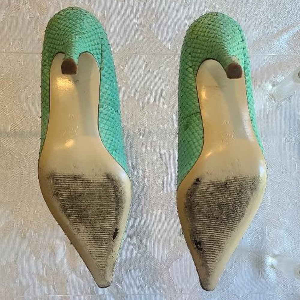 Paolo Linea Embossed Snake Skin Pumps - Picture 6 of 6